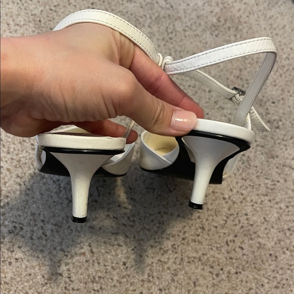Vince Camuto White Slingback Heels - Picture 4 of 6